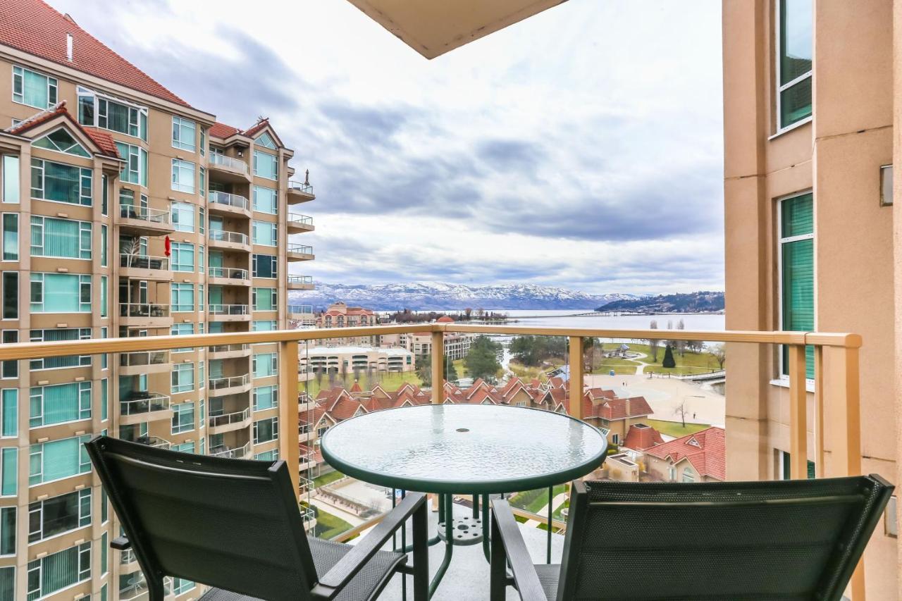 Sunset Waterfront Resort By Discover Kelowna Resort Accommodations Exterior photo
